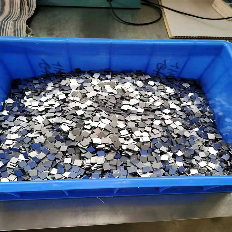 3x3 titanium particles