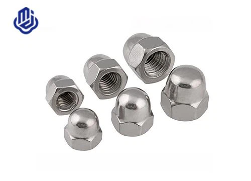 Titaani korkkimutteri