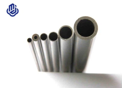 Titaaninen kapillaariputki